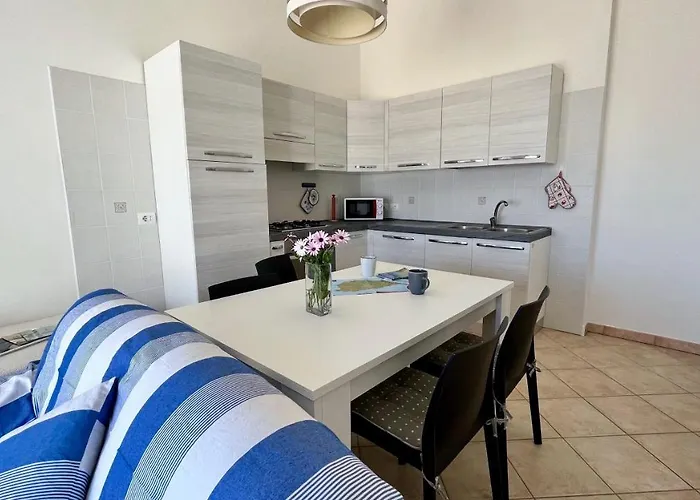 Attici Con Terrazzo Vista Mare Apartamento