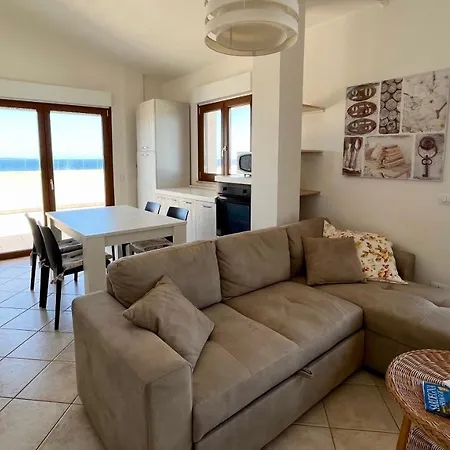 Attici Con Terrazzo Vista Mare Lägenhet *
