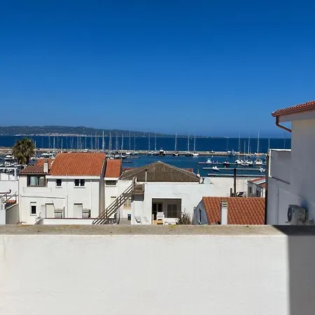 Attici Con Terrazzo Vista Mare Apartment *