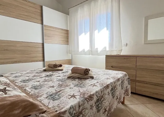 Attici Con Terrazzo Vista Mare