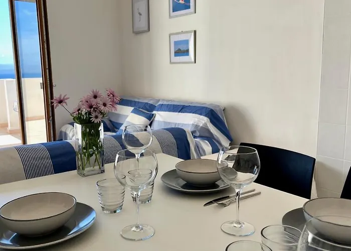 Attici Con Terrazzo Vista Mare Daire *
