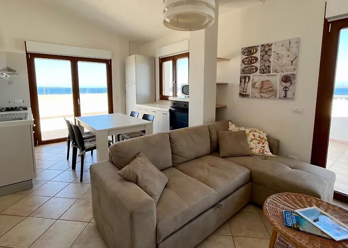 Attici Con Terrazzo Vista Mare Daire *